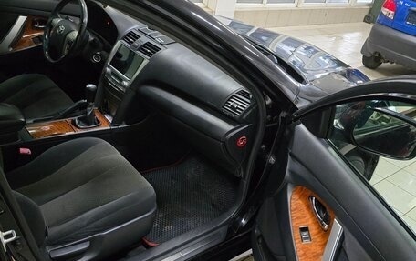 Toyota Camry, 2008 год, 980 000 рублей, 10 фотография