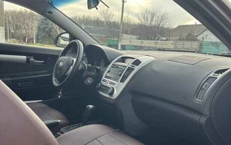 KIA cee'd I рестайлинг, 2008 год, 750 000 рублей, 18 фотография