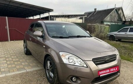 KIA cee'd I рестайлинг, 2008 год, 750 000 рублей, 20 фотография