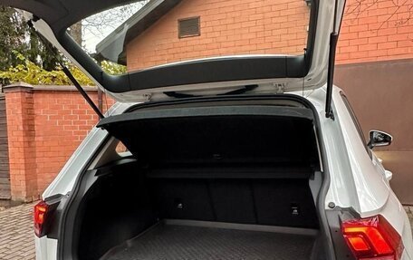 Volkswagen Tiguan II, 2020 год, 2 198 000 рублей, 9 фотография