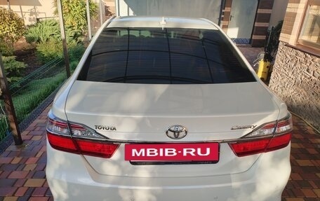 Toyota Camry, 2017 год, 2 495 000 рублей, 2 фотография