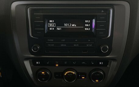 Volkswagen Jetta VI, 2017 год, 1 250 000 рублей, 7 фотография