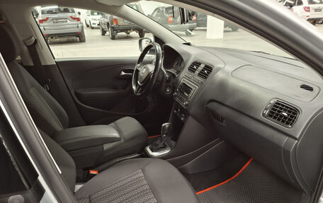 Volkswagen Polo VI (EU Market), 2017 год, 1 125 850 рублей, 13 фотография