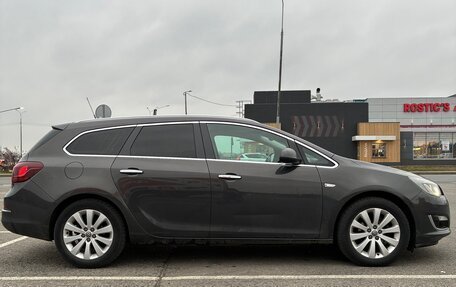 Opel Astra J, 2013 год, 850 000 рублей, 10 фотография