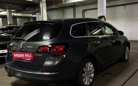 Opel Astra J, 2013 год, 850 000 рублей, 4 фотография