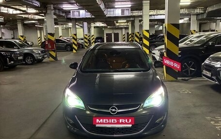 Opel Astra J, 2013 год, 850 000 рублей, 8 фотография