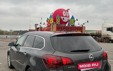 Opel Astra J, 2013 год, 850 000 рублей, 18 фотография