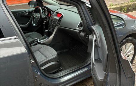 Opel Astra J, 2013 год, 850 000 рублей, 26 фотография