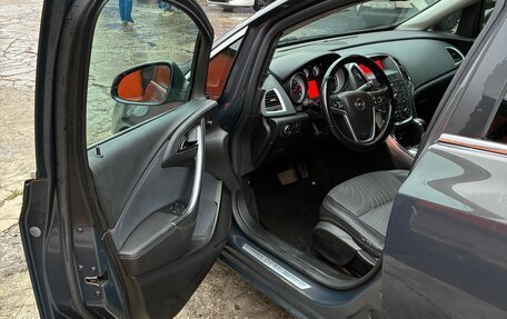 Opel Astra J, 2013 год, 850 000 рублей, 28 фотография