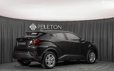 Toyota C-HR I рестайлинг, 2020 год, 2 980 000 рублей, 5 фотография