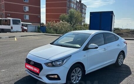 Hyundai Solaris II рестайлинг, 2018 год, 1 435 000 рублей, 6 фотография