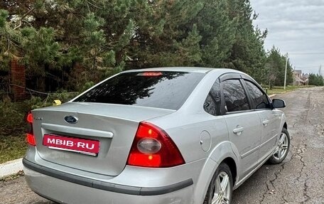 Ford Focus II рестайлинг, 2006 год, 260 000 рублей, 2 фотография