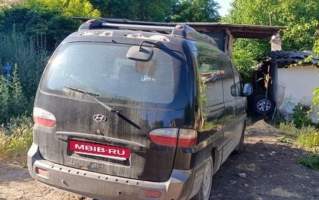 Hyundai Starex I рестайлинг, 2004 год, 720 000 рублей, 3 фотография