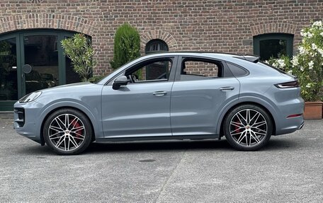 Porsche Cayenne III, 2024 год, 18 300 000 рублей, 9 фотография