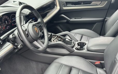 Porsche Cayenne III, 2024 год, 18 300 000 рублей, 14 фотография