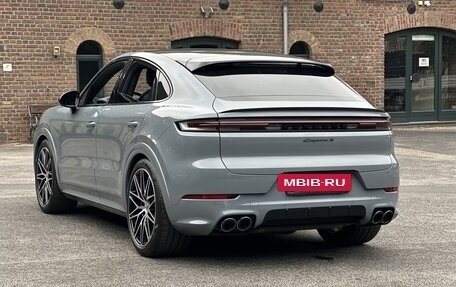 Porsche Cayenne III, 2024 год, 18 300 000 рублей, 10 фотография