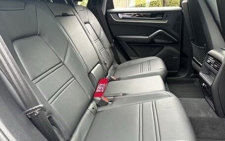 Porsche Cayenne III, 2024 год, 18 300 000 рублей, 19 фотография