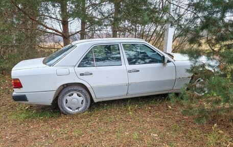 Mercedes-Benz E-Класс, 1992 год, 100 000 рублей, 11 фотография