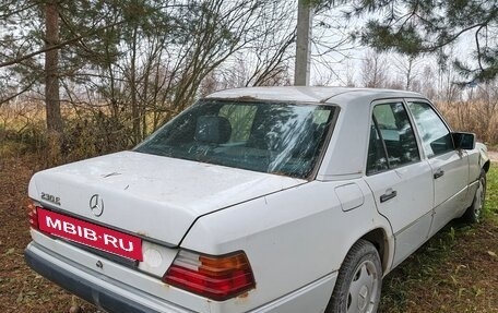 Mercedes-Benz E-Класс, 1992 год, 100 000 рублей, 10 фотография