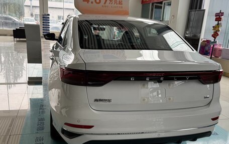 Geely Emgrand, 2025 год, 1 740 000 рублей, 5 фотография