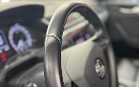 Skoda Superb III рестайлинг, 2018 год, 3 200 000 рублей, 12 фотография