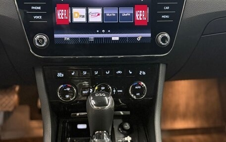 Skoda Superb III рестайлинг, 2018 год, 3 200 000 рублей, 17 фотография