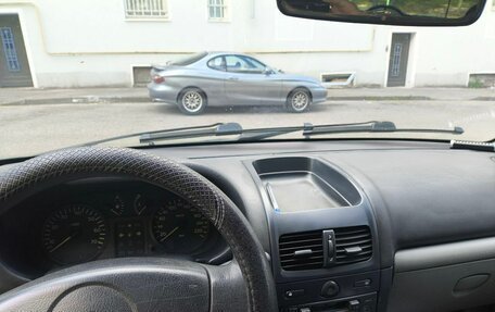 Renault Clio III, 2002 год, 210 000 рублей, 4 фотография