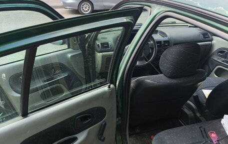 Renault Clio III, 2002 год, 210 000 рублей, 5 фотография