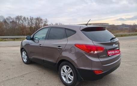Hyundai ix35 I рестайлинг, 2013 год, 1 330 000 рублей, 3 фотография