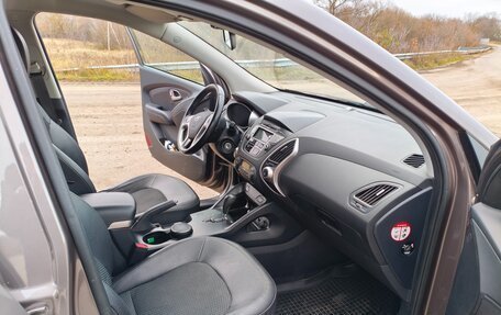 Hyundai ix35 I рестайлинг, 2013 год, 1 330 000 рублей, 13 фотография