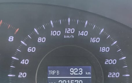 Toyota Camry, 2010 год, 1 250 000 рублей, 11 фотография