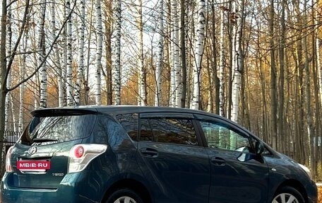 Toyota Verso I, 2009 год, 890 000 рублей, 3 фотография