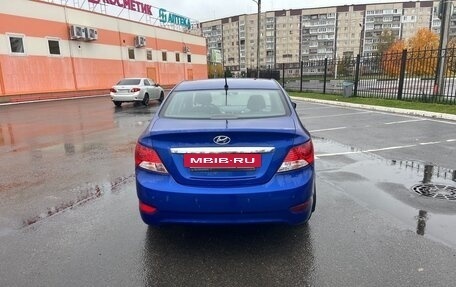 Hyundai Solaris II рестайлинг, 2013 год, 610 000 рублей, 16 фотография