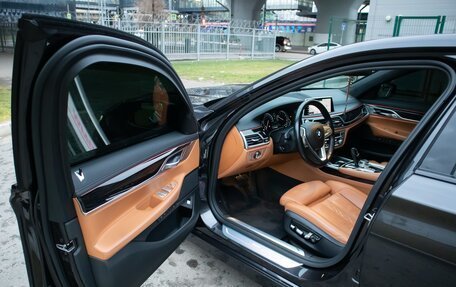 BMW 7 серия, 2018 год, 5 350 000 рублей, 25 фотография