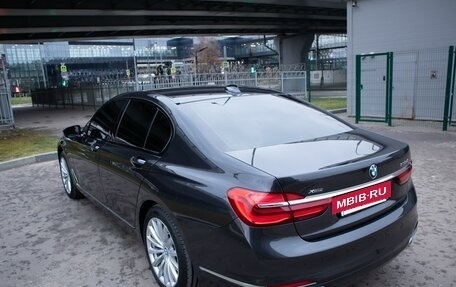 BMW 7 серия, 2018 год, 5 350 000 рублей, 17 фотография