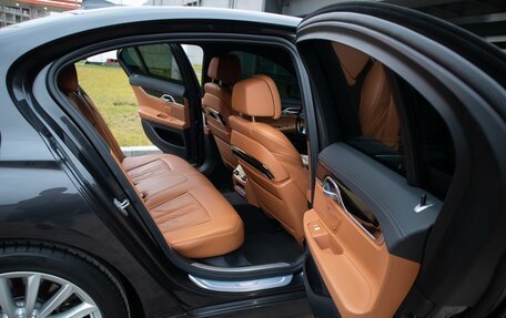 BMW 7 серия, 2018 год, 5 350 000 рублей, 37 фотография