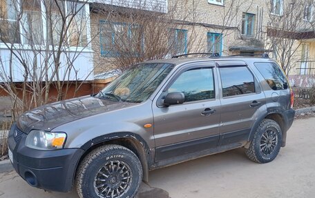 Ford Maverick, 2004 год, 5 фотография
