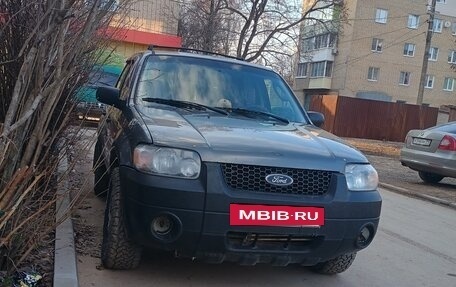 Ford Maverick, 2004 год, 4 фотография