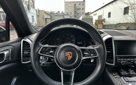 Porsche Cayenne III, 2016 год, 3 900 000 рублей, 23 фотография