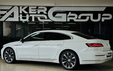 Volkswagen Arteon I, 2018 год, 2 620 000 рублей, 4 фотография