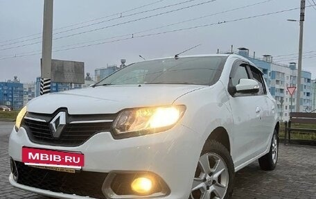 Renault Sandero II рестайлинг, 2014 год, 699 000 рублей, 2 фотография