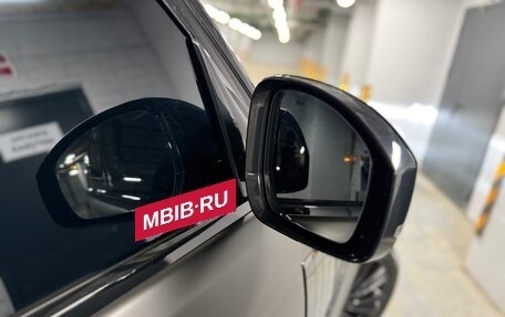 Land Rover Range Rover IV рестайлинг, 2018 год, 5 400 000 рублей, 6 фотография