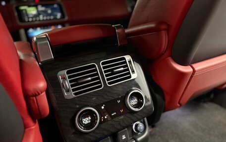 Land Rover Range Rover IV рестайлинг, 2018 год, 5 400 000 рублей, 16 фотография