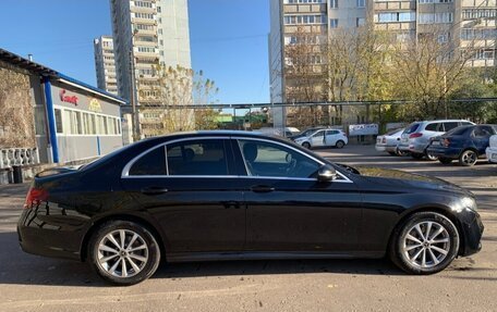 Mercedes-Benz E-Класс, 2020 год, 250 000 рублей, 2 фотография