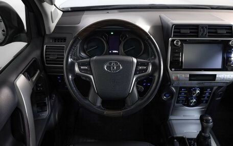 Toyota Land Cruiser Prado 150 рестайлинг 2, 2018 год, 5 489 898 рублей, 11 фотография