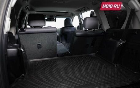 Toyota Land Cruiser Prado 150 рестайлинг 2, 2018 год, 5 489 898 рублей, 33 фотография