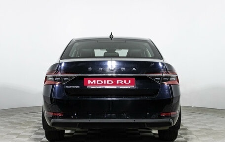 Skoda Superb III рестайлинг, 2019 год, 2 590 000 рублей, 6 фотография