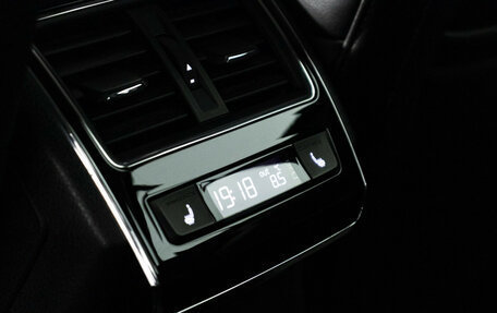 Skoda Superb III рестайлинг, 2019 год, 2 590 000 рублей, 18 фотография