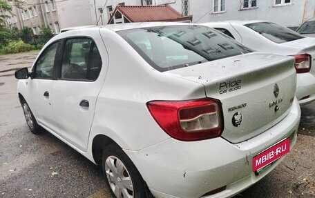 Renault Logan II, 2014 год, 310 000 рублей, 4 фотография