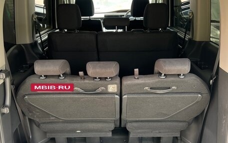 Honda Stepwgn IV, 2017 год, 2 170 000 рублей, 10 фотография